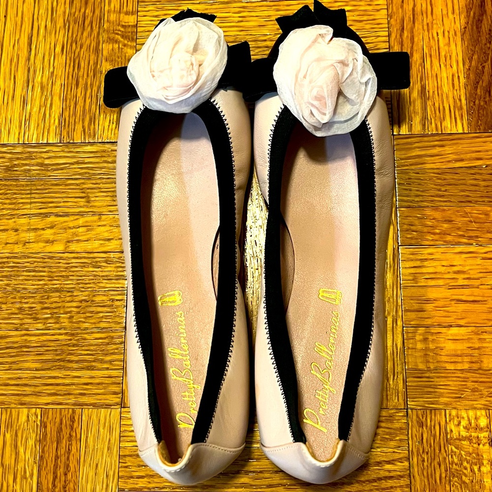 Pretty Ballerinas Rosette Ballet Flats – Blush & Black, Size 37 / US 7 🌸✨